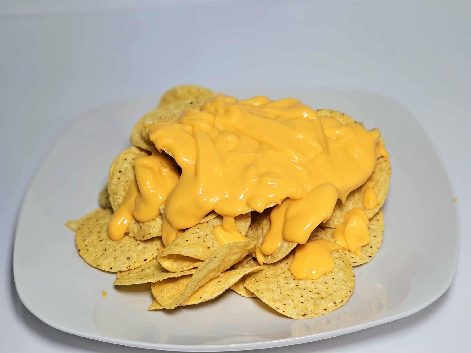 Cheesy Nachos